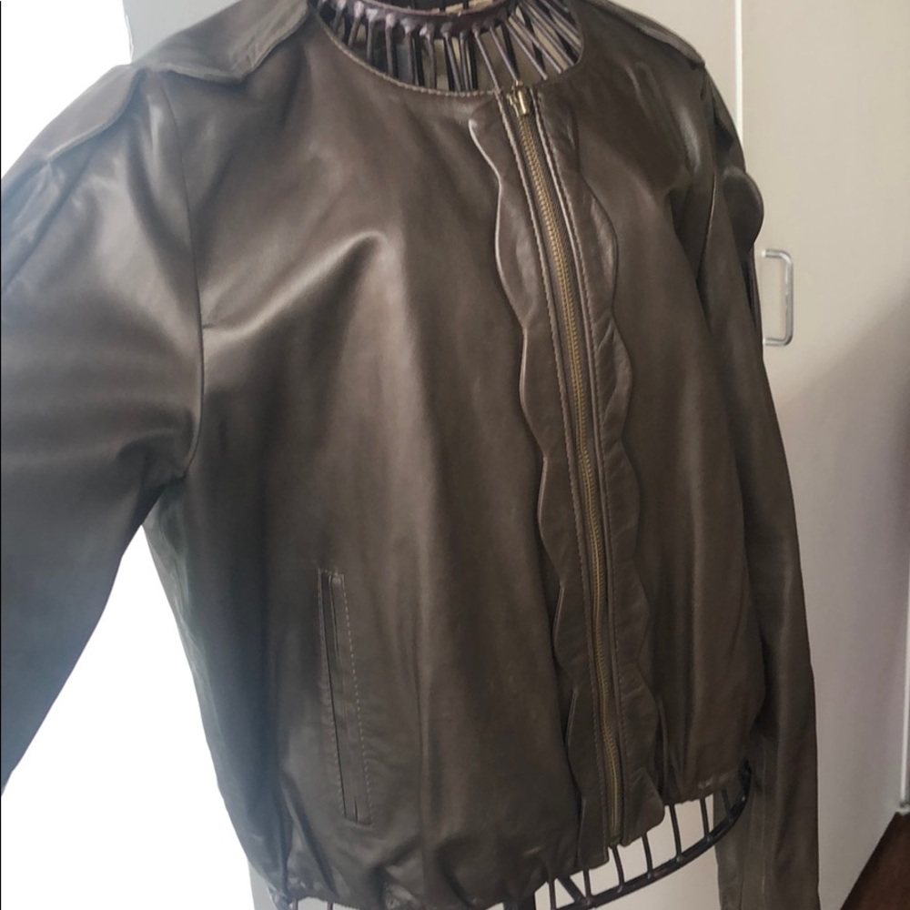 Leather bomber jacket - Picture 3 of 4